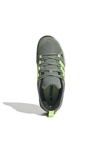 adidas Terrex TERREX AX2R HIKING - Hikingschuh - silver green/green spark/crystal jade