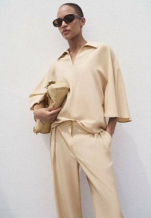 FIT  - Pantalones - sand