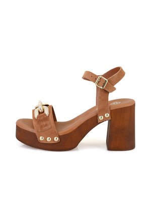 Desa Clogs - brown