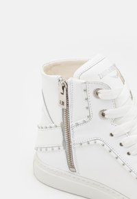 zadig et voltaire basket femme