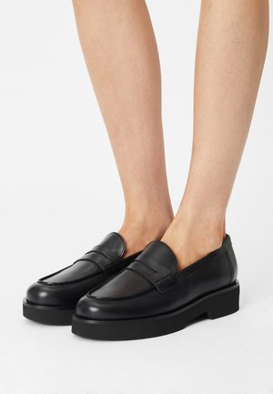 STANLEY - Mocassins - schwarz