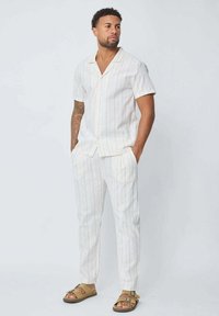 FRILIVIN SET - Pantalon classique - beige