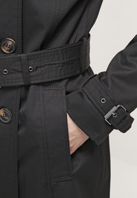 Esprit Trenchcoat - black