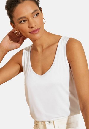 Love & Roses Tops - ivory