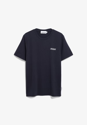 Navyblaues Baumwoll-T-Shirt mit Rundhalsausschnitt und kurzen Ärmeln. Verfügt über ein kleines weißes Logo auf der linken Seite. Weiche Textur.