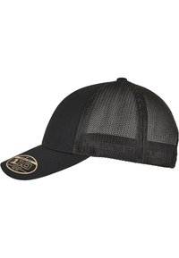 Căciulă neagră cu un panou frontal solid și spate din plasă, cu o vizieră curbă și un badge cu logo în stil retro pe partea din față.
