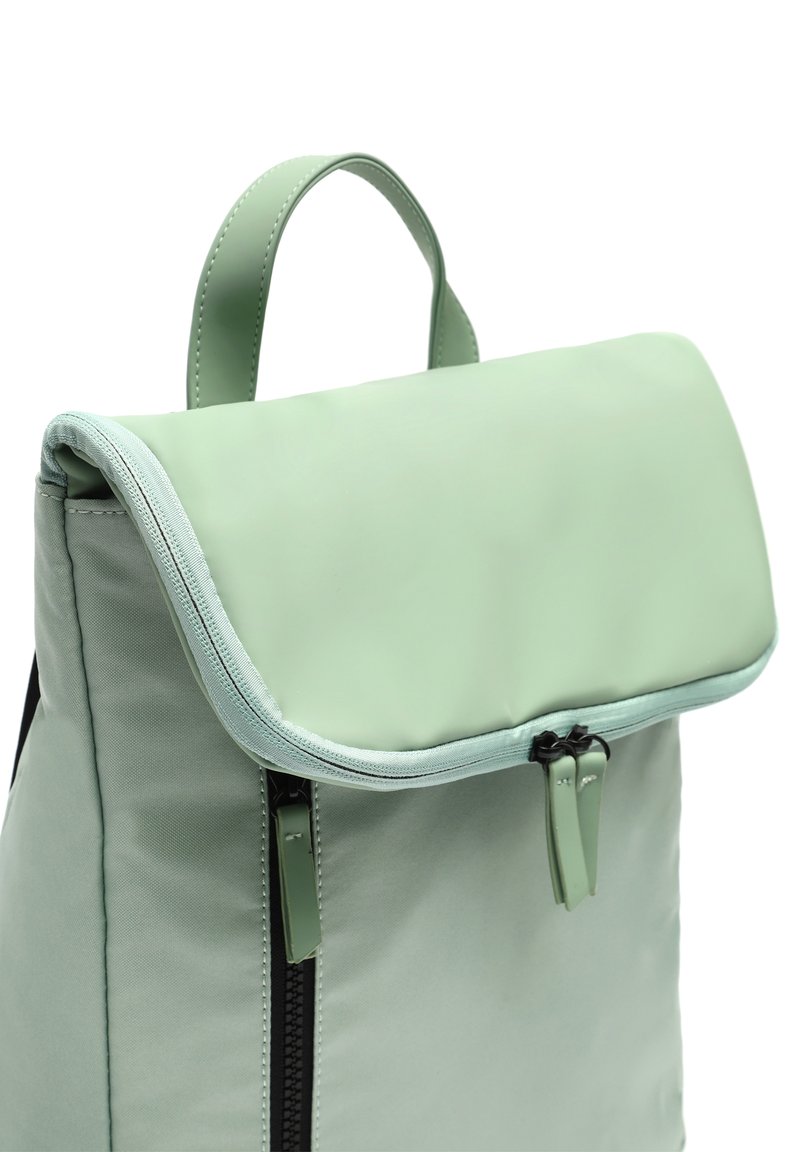 MISAKO SENAY Tagesrucksack green/grün Zalando