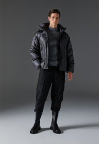 Zign Studio Zimska jakna - black