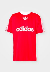 Unselected, better scarlet/white