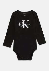 Επιλέχθηκε, black