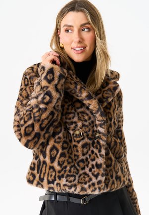 Winter jacket - brown