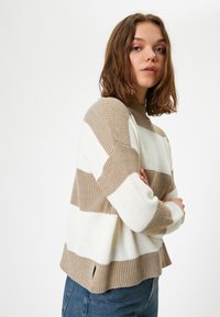 Koton Striktrøje - beige