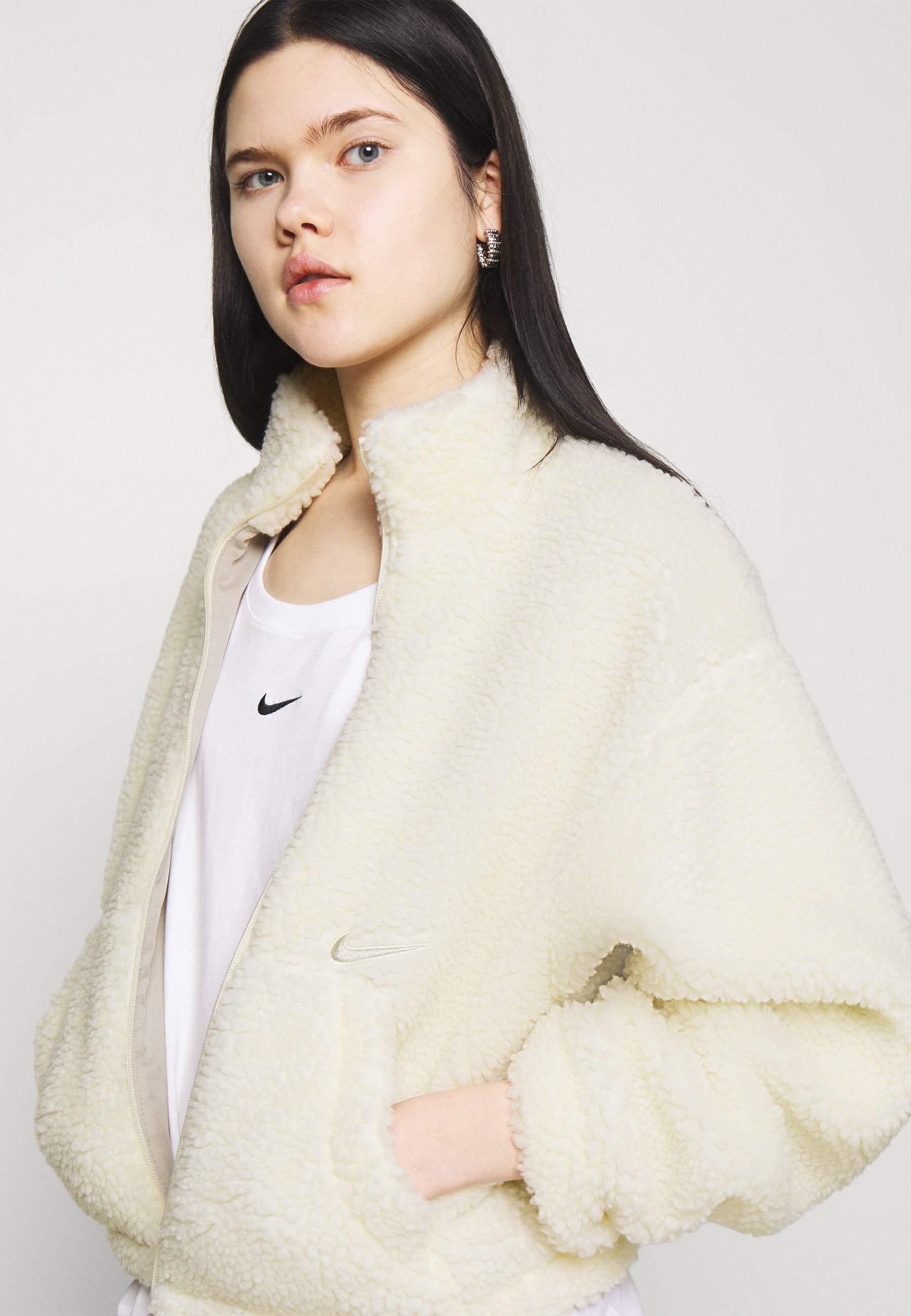 nike wrap jacket