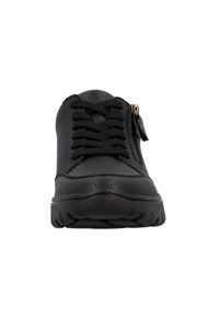 Schwarze Sneaker mit einem strukturierten Obermaterial aus Leder, Schnür- und Reißverschluss, gepolsterter Sohle und geschwungenem Design mit Gummidetails.