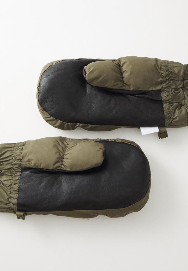 SHASTA MITTEN - Mittens - sea turtle3