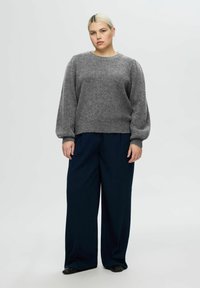 Selected Femme SLFLULU O-NECK NOOS - Pulóver - medium grey melange