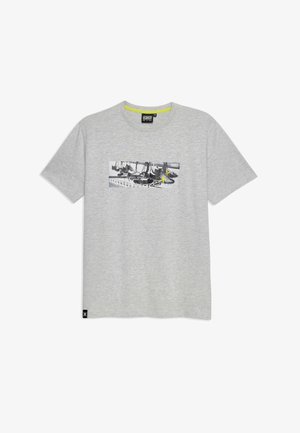 Siva pamučna majica s kratkim rukavima, s pravokutnim grafičkim printom u crno-bijeloj boji s žutim naglaskom u središtu.