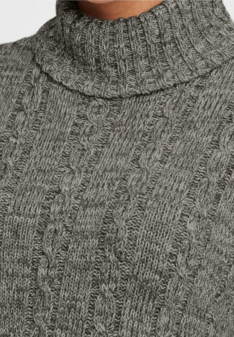 OXMO OXHanna Maglione Donna In Maglia Fine – 100% Cotone BCI – Scollo A V Con Logo In Legno – Vestibilità Regolare – Ideale Per Ufficio E Tempo Libero - 5