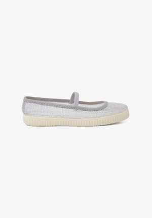 Gray fabric ballet flats with a textured upper, round toe, and a thin elastic strap. The sole is made of cream-colored rubber with a patterned finish.