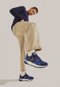 Voile Blanche CLUB19. - Baskets basses - marineblau