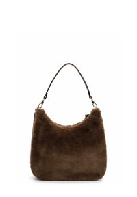 Sac à main en fausse fourrure marron avec une forme arrondie, une bandoulière en cuir noir et des finitions dorées. Texture douce, design minimaliste.