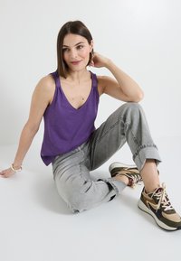 Grain de Malice COL V - Top - violet