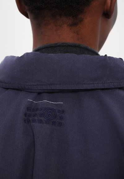 MM6 Maison Margiela SPORTS JACKET - Allvädersjacka - blue