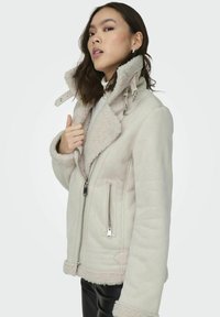 ONLY ONLNEWDIANA AVIATOR - Giacca in similpelle - pumice stone