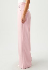 BWLDR MIA - Auduma bikses - baby pink