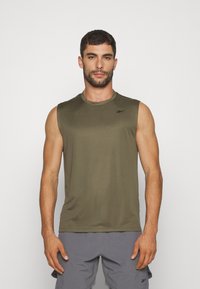 Reebok TRAIN SLEEVELESS TECH T-SHIRT - Tops - army green