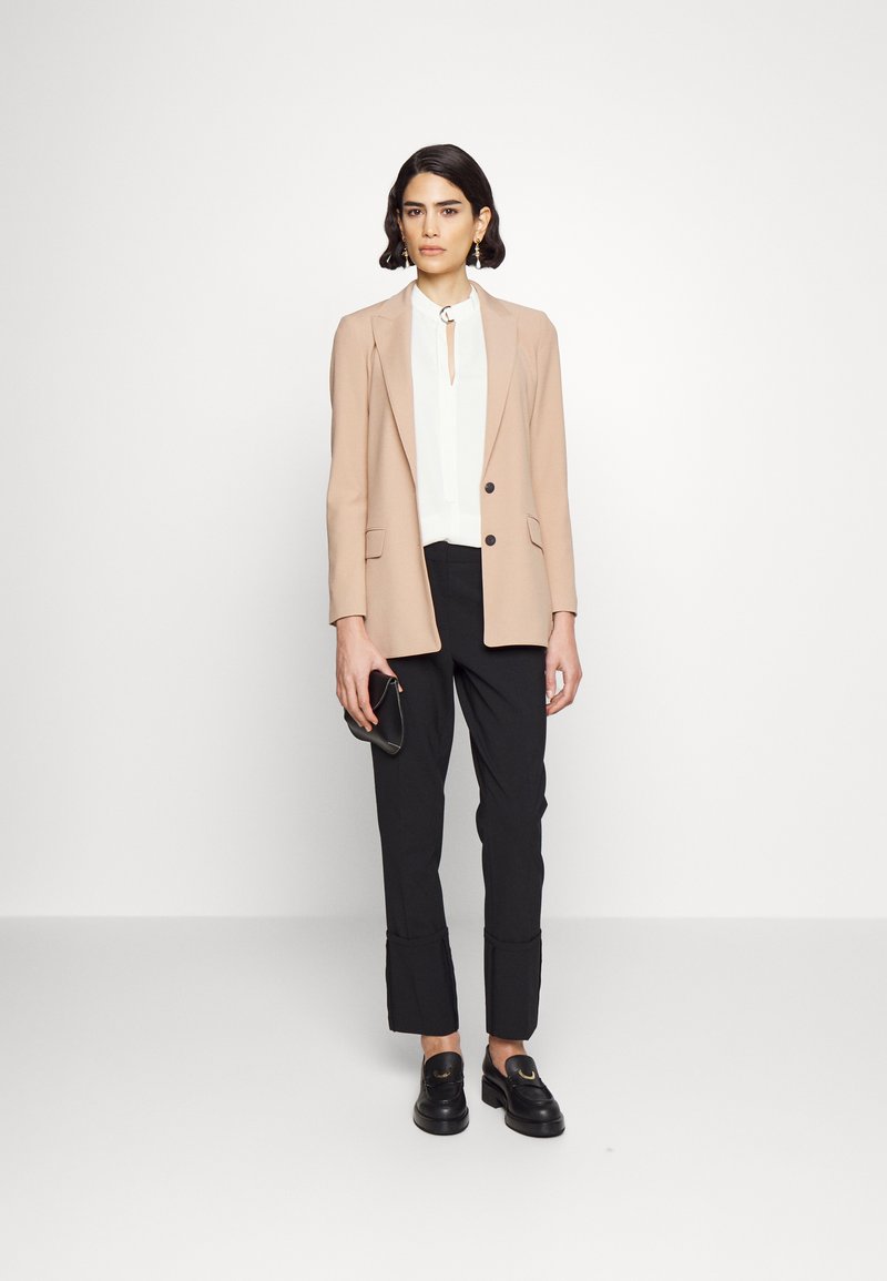 Damen Parkas | HUGO AMERIA Kurzmantel light/pastel brown/beige - FO50003 Damen Parkas | HUGO AMERIA Kurzmantel light/pastel brown/beige - FO50003