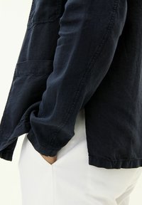 Oscar Jacobson Overhemd - navy