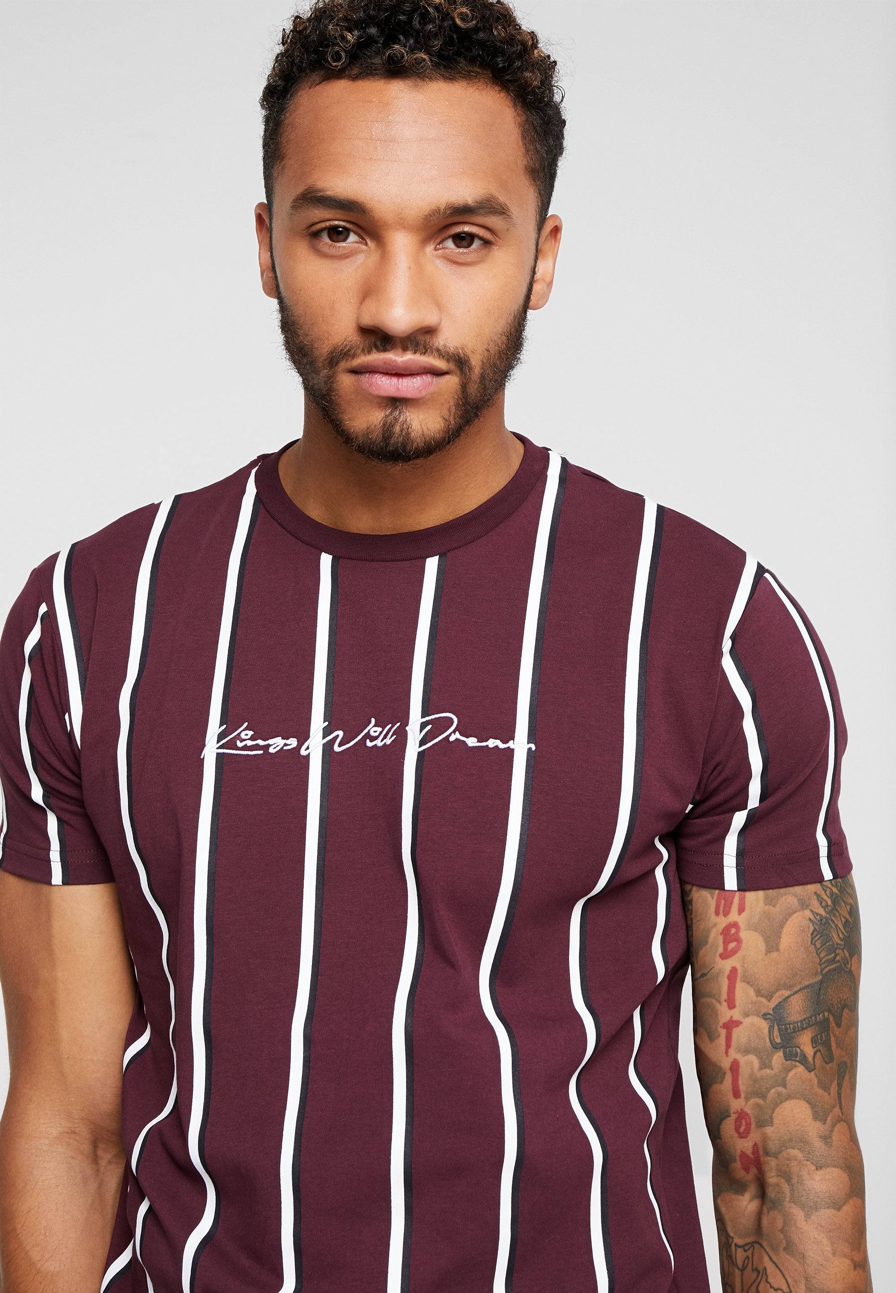 Kings Will Dream T shirts med print burgundywhitenavy Kings Will Dream T-shirts med print - navy/white