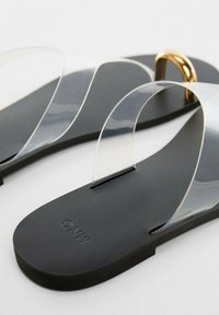 Mango RING - Infradito da bagno - black