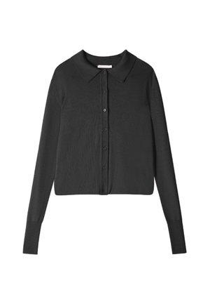 Cardigan nero con collo a punta, maniche lunghe e chiusura frontale con bottoni. Il tessuto ha un aspetto testurizzato.