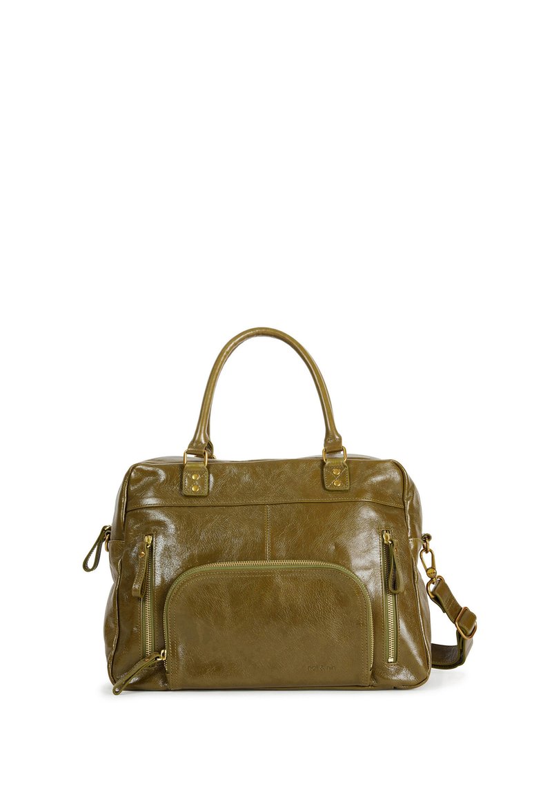 Sac en cuir vert olive au design structuré, avec des poignées supérieures doubles et une bandoulière réglable. Il est doté de plusieurs compartiments zippés et d'accents en métal.