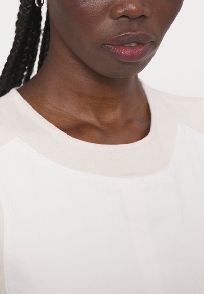 Sportmax YANG - Denimové šaty - white