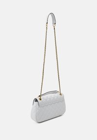 Guess GIULLY - Borsa a mano - white