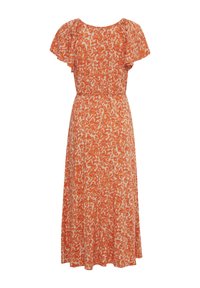 Midi obleka s kratkimi metuljastimi rokavi, prilegajočim pasom in oranžnim cvetličnim vzorcem na svetlem ozadju.