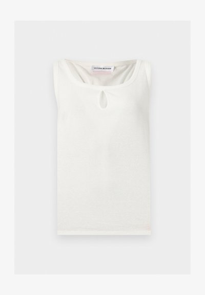 Λευκό αμάνικο τοπ με στρογγυλή λαιμόκοψη και μικρή λεπτομέρεια κλειδαρότρυπας κάτω από το γιακά, με ετικέτα Victoria Beckham.