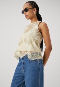Selected Femme SLFFELICA  - Felső - flan