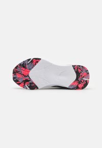Puma Obuwie treningowe