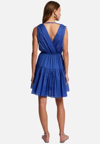 Morgan COURTE - Robe de jour - bleu électrique