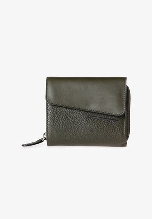 Diepgroen leren portemonnee met een gestructureerde afwerking, voorzien van een klep-sluiting en een ritsvak, verfraaid met een metalen logo-detail.