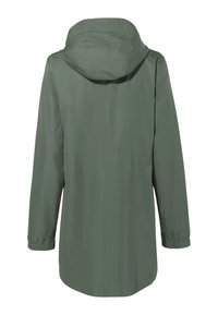 Grüne wasserfeste Jacke mit Kapuze, langen Ärmeln und elastischen Bündchen. Glatte Textur, keine sichtbaren Muster oder Hardware-Details.