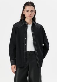 Replay SHIRT - Blúzka so zapínaním na gombíky - black