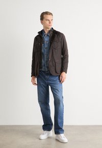 Barbour OGSTON JACKET - Jachetă subțire - rustic/classic
