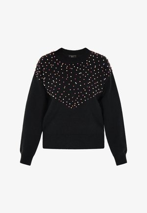 Černý svetr vyrobený z měkké látky, s kulatým výstřihem a dlouhými rukávy, ozdobený barevnými perlovými dekoracemi na oblasti hrudníku.