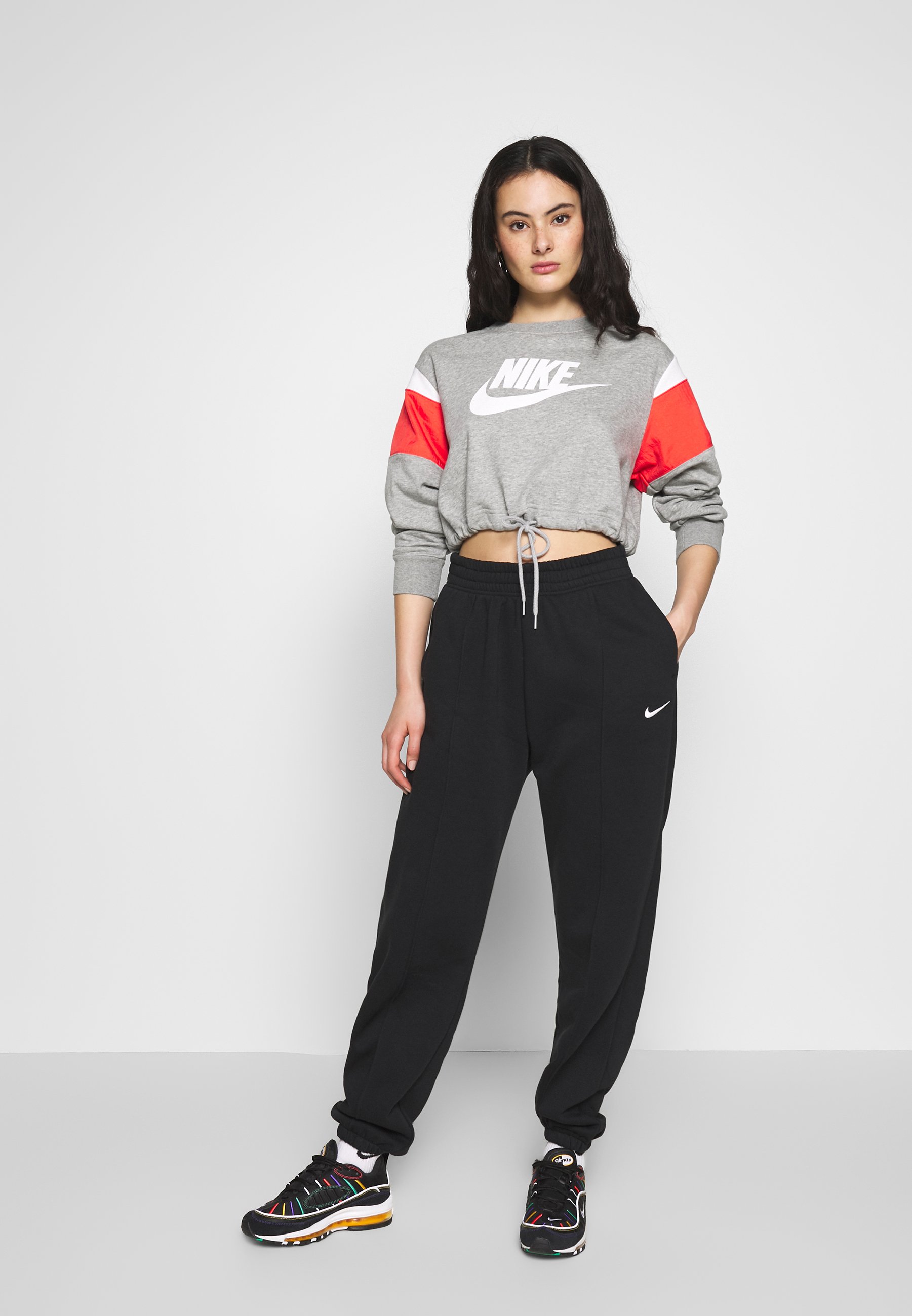 zalando pantaloni nike