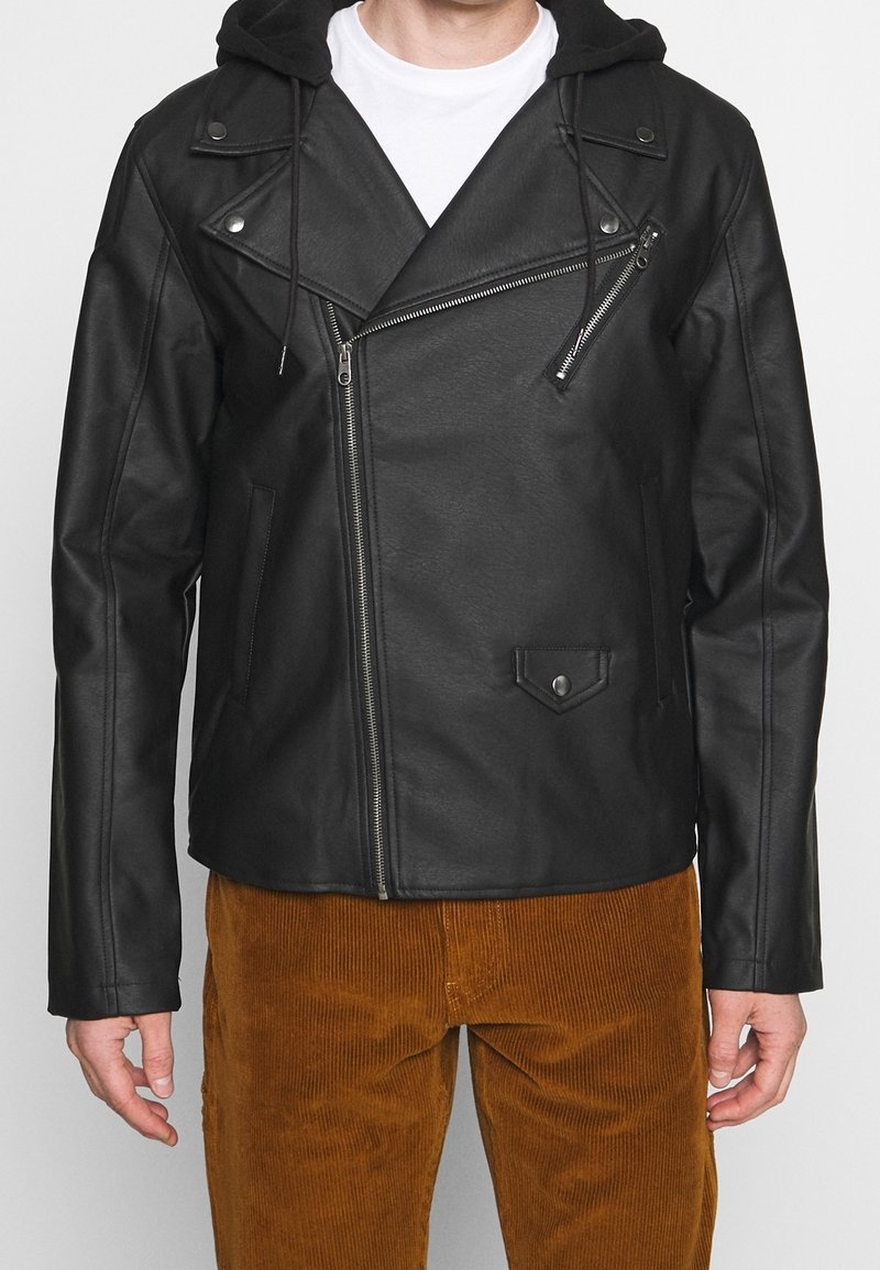 Nominal Veste en similicuir - black